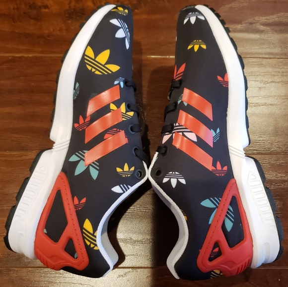 Adidas Womens Running Shoes Size 6.5Y/8W - Picture 12 of 16